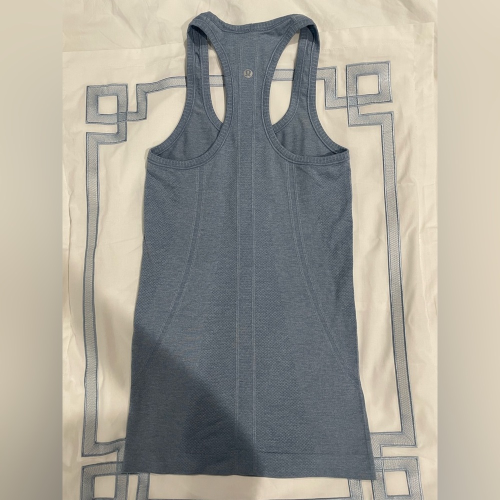 Lululemon swiftly racerback